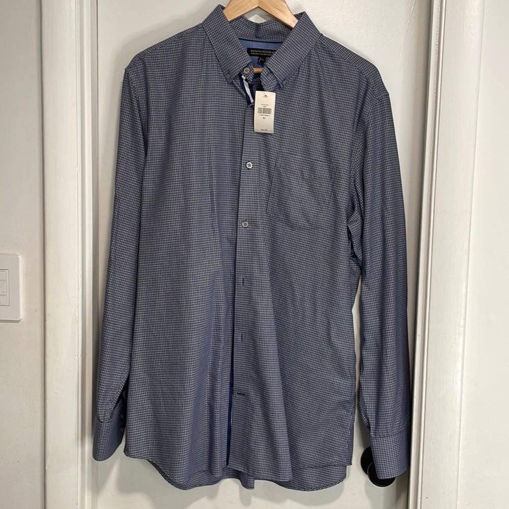 Banana Republic Non-Iron Tailored Slim Fit Dress Shirt- Navy